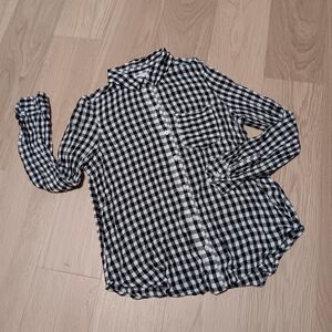 Abound Black and White Checkered Button Down Shirt